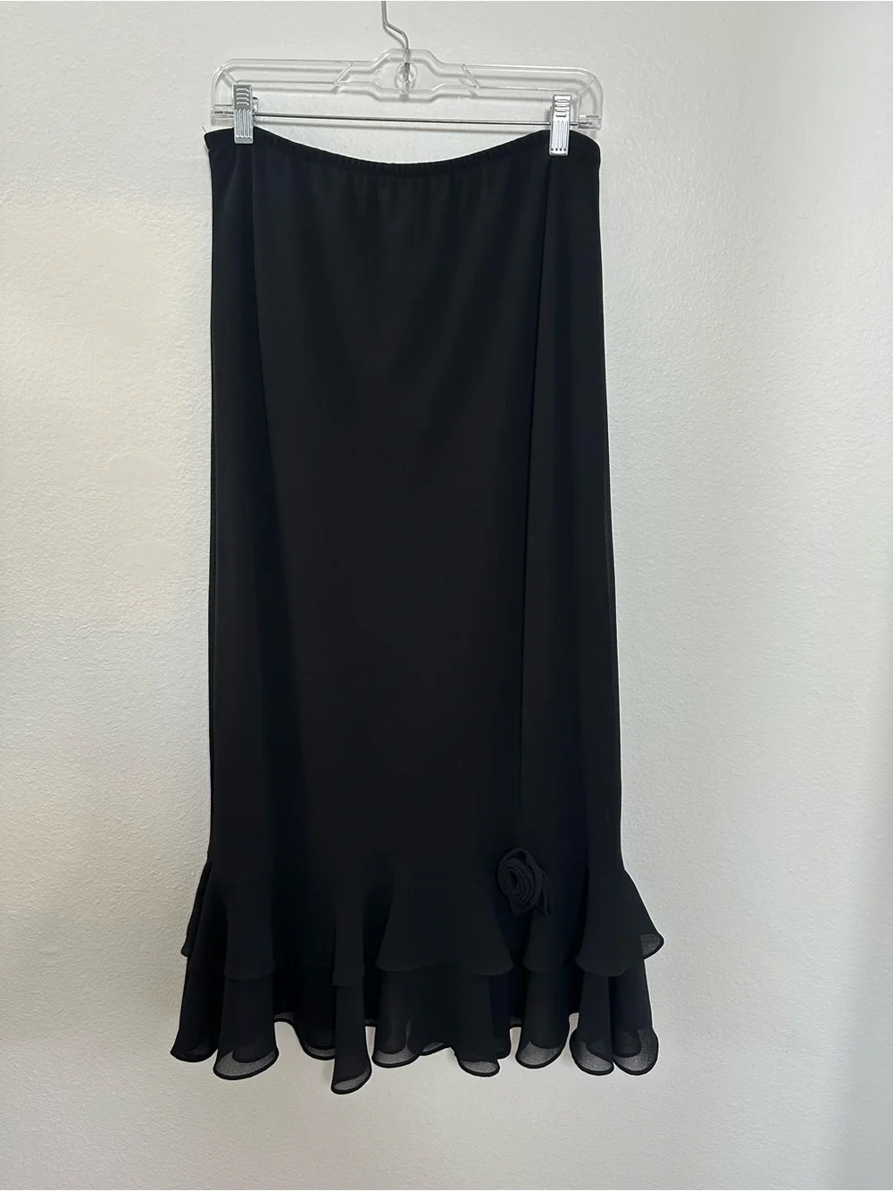 Vintage Dressbarn Y2K Black Ruffle-Hem Maxi Skirt Rosette Chiffon Size L - Picture 9 of 12